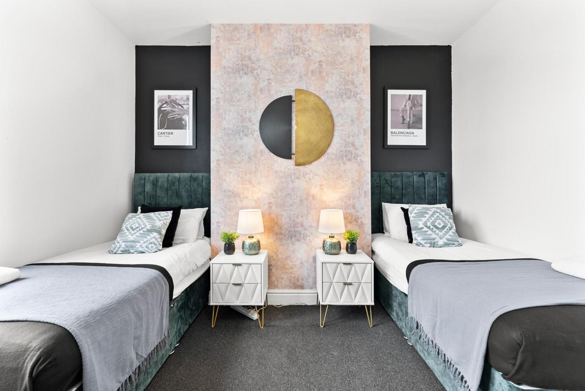 20 Percent Off! Stylish Sheffield Abode Sleeps 12アパートメント エクステリア 写真