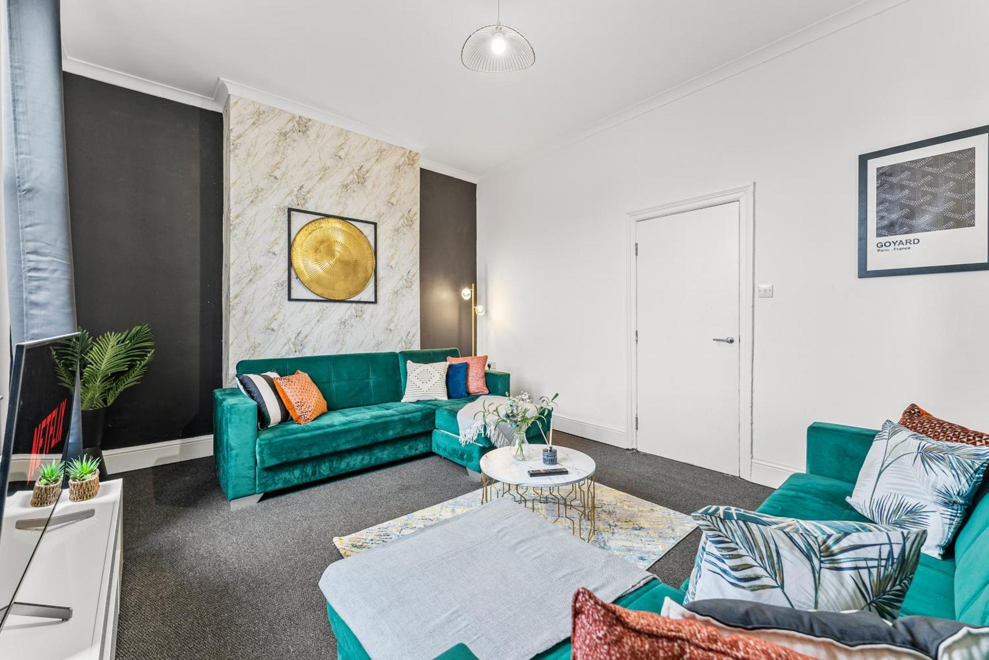 20 Percent Off! Stylish Sheffield Abode Sleeps 12アパートメント エクステリア 写真