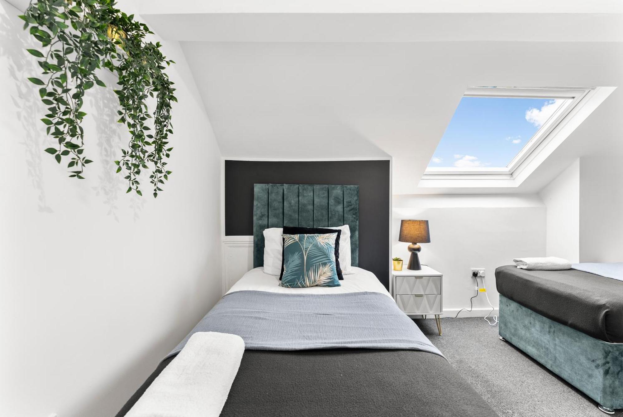 20 Percent Off! Stylish Sheffield Abode Sleeps 12アパートメント エクステリア 写真